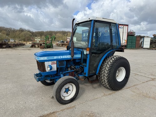 Ford 1910 4wd compact tractor - ford,